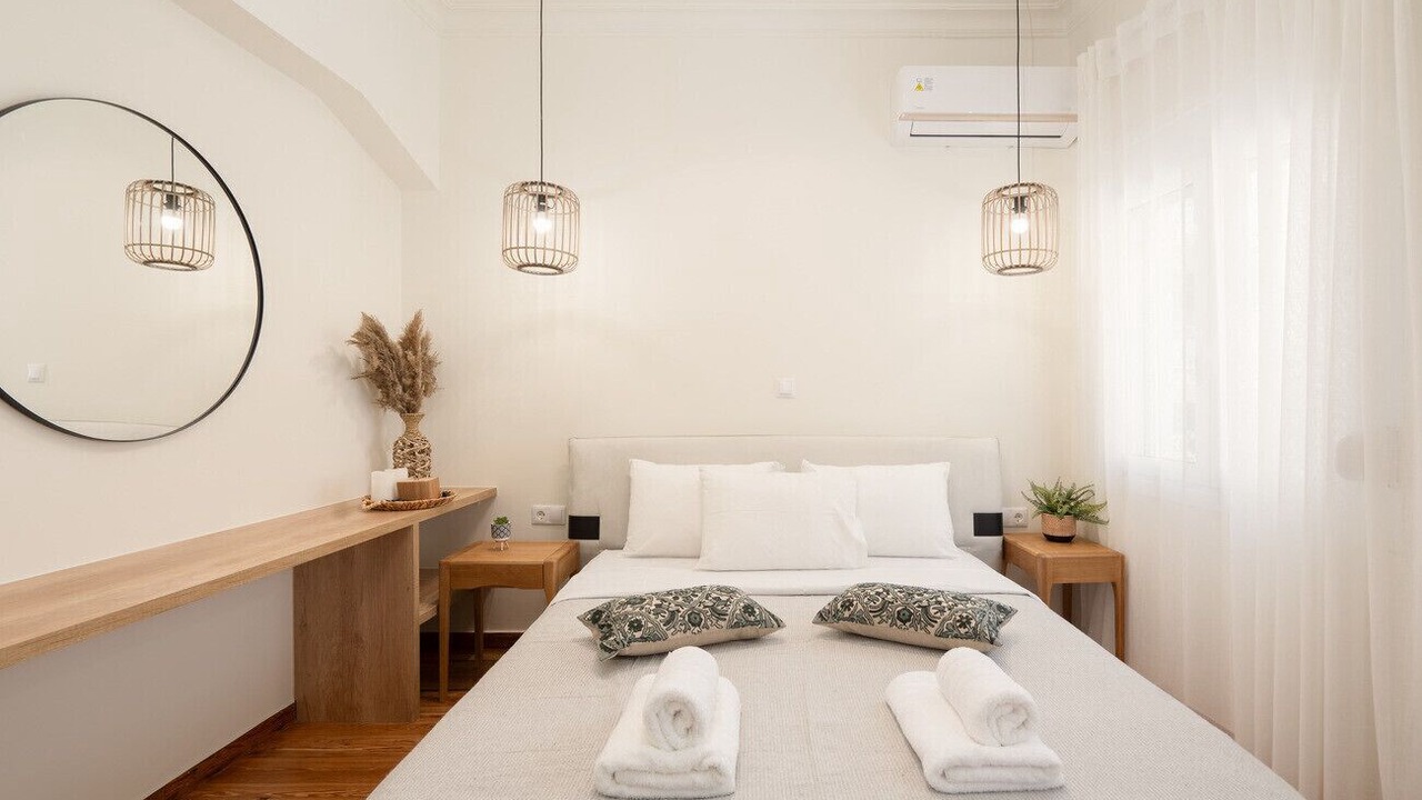 Photo of Bedroom in Exarhia