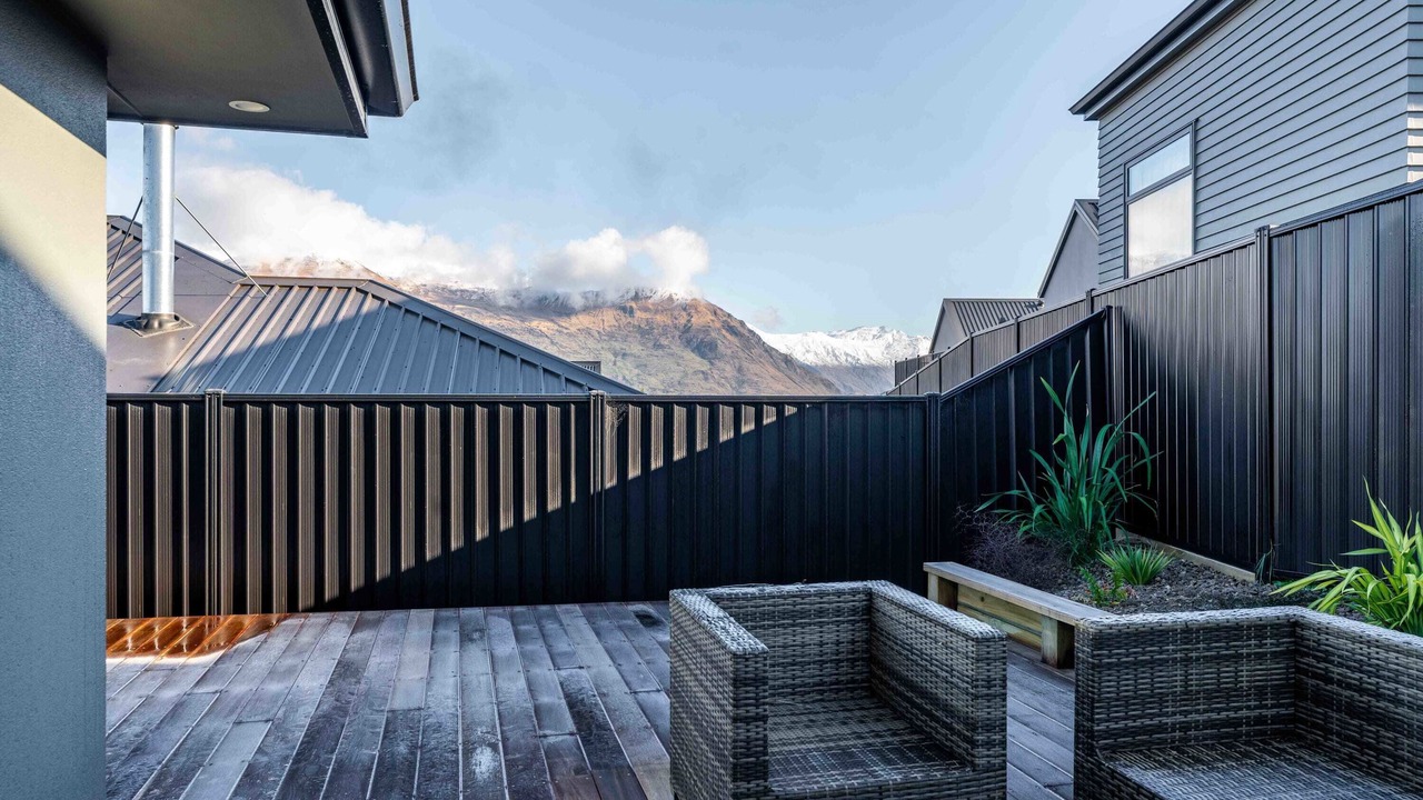 Photo of Patio Balcony in Wanaka