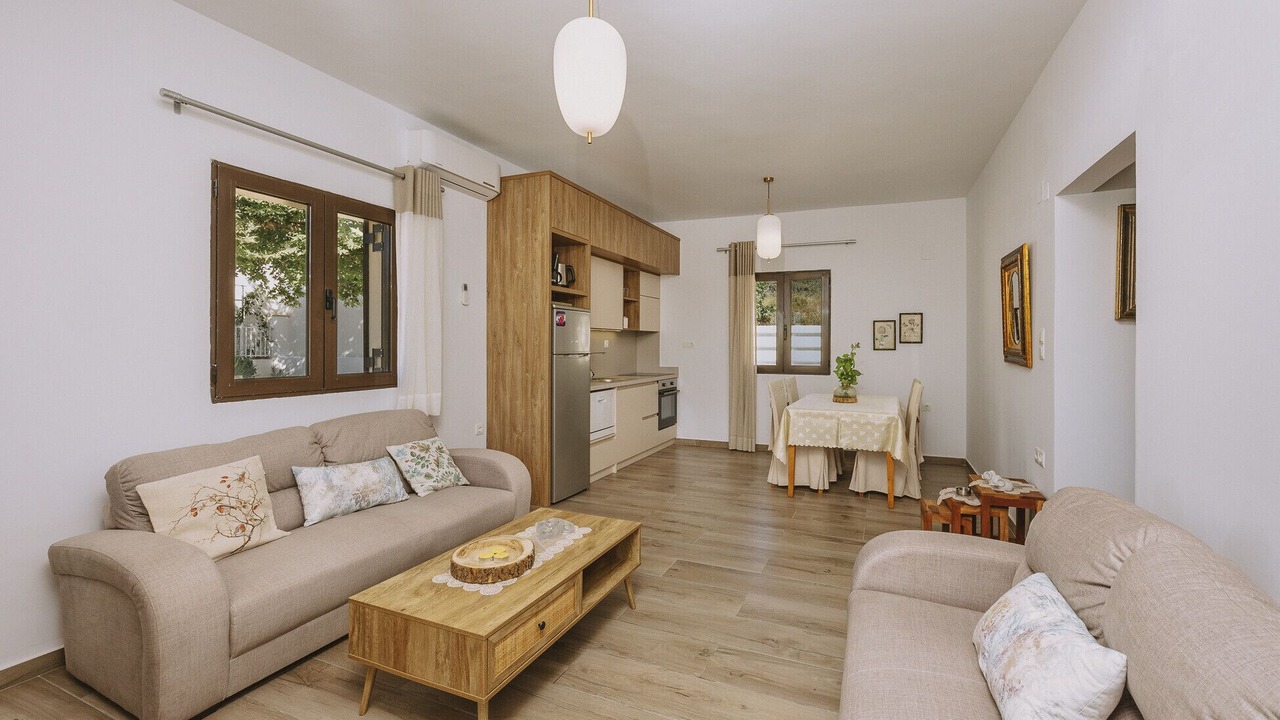 Photo of Livingroom in Panormos