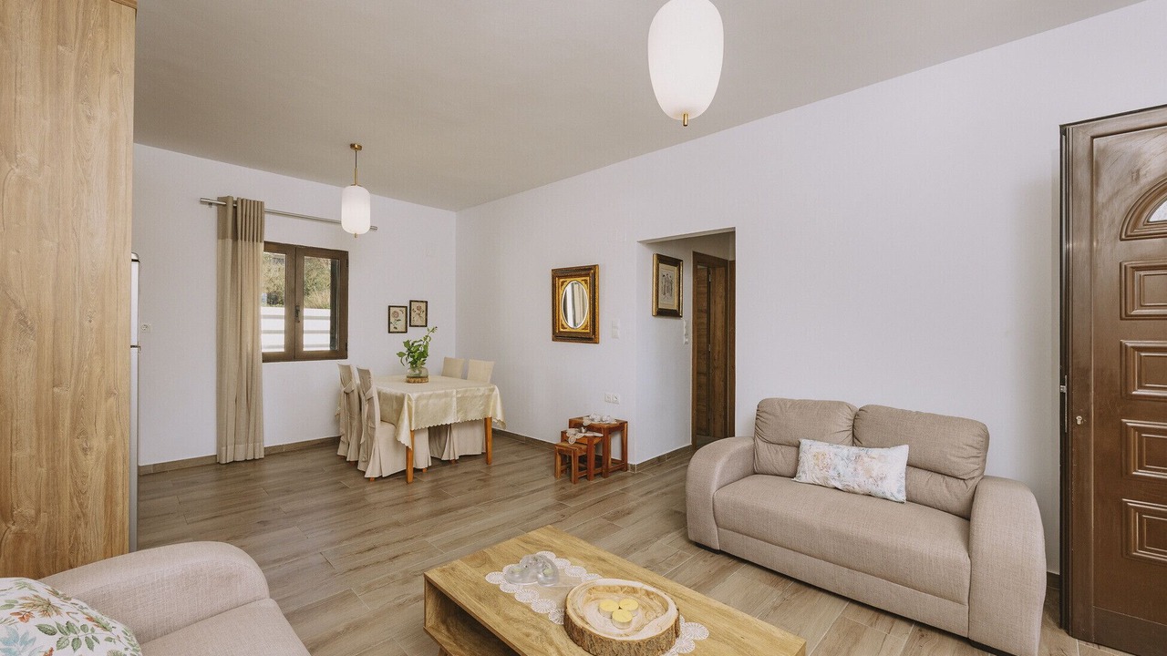 Photo of Livingroom in Panormos