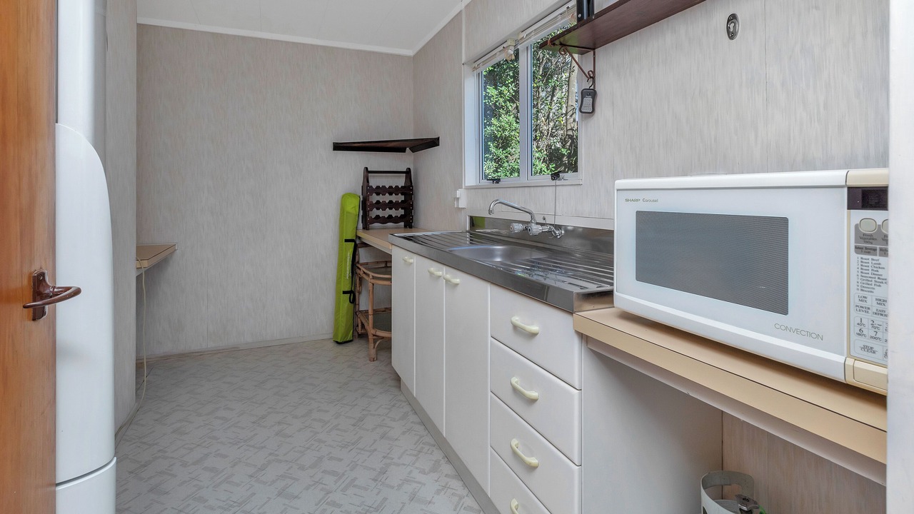 Photo of Kitchen in Matapouri