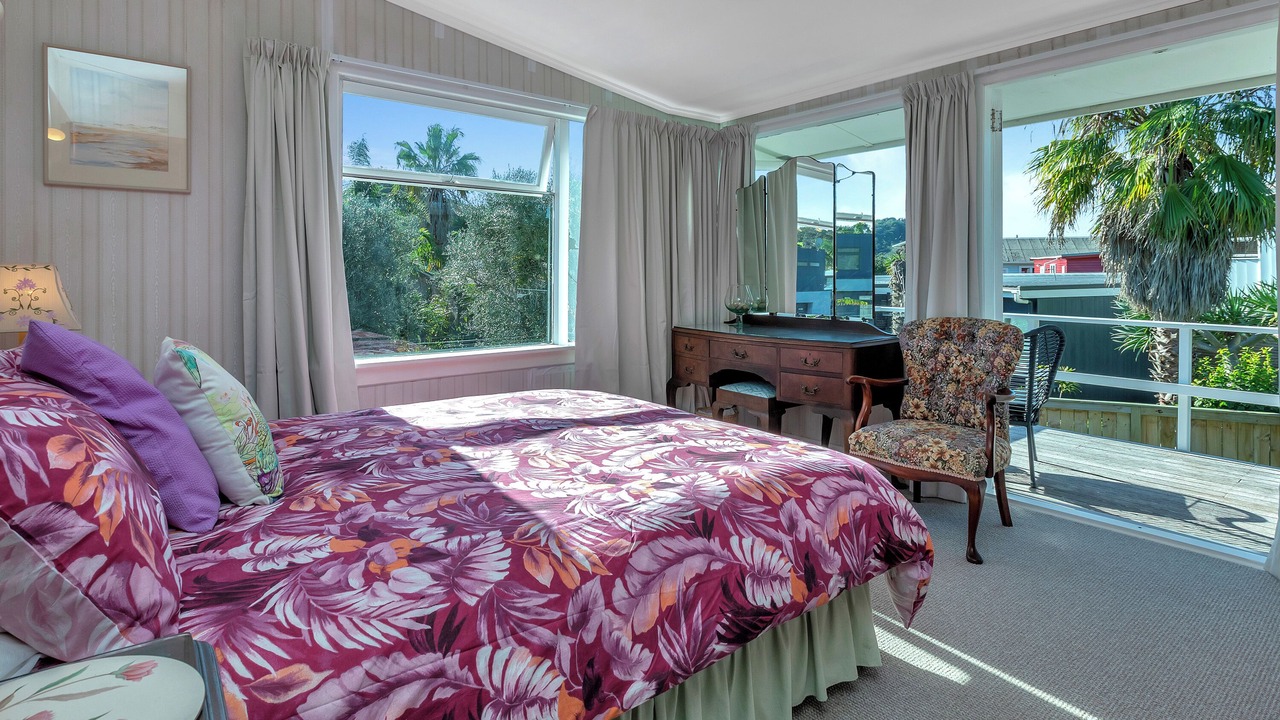 Photo of Bedroom in Matapouri