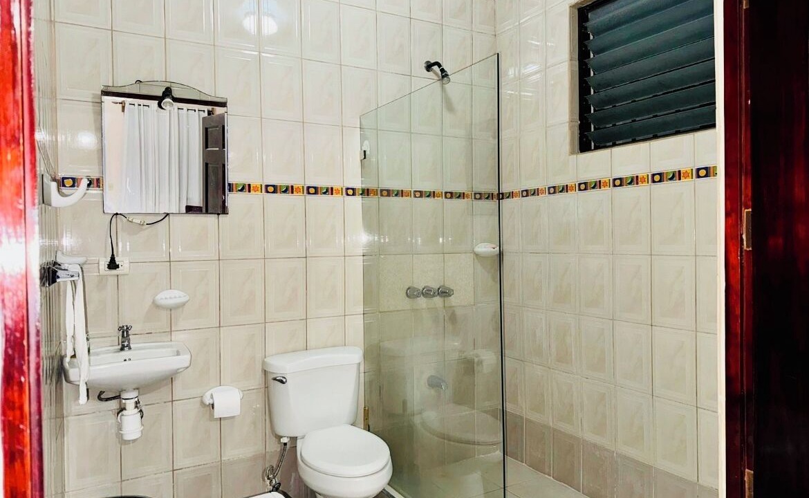 Photo of Bathroom in San Rafael de Heredia