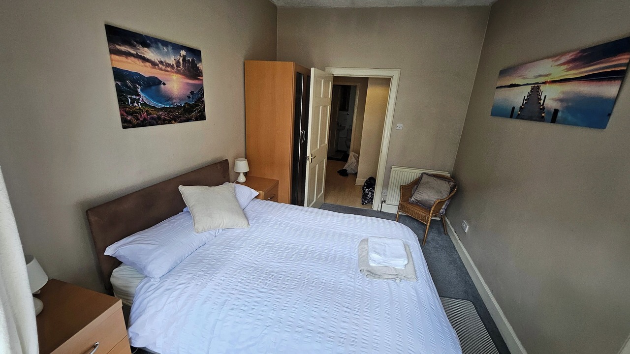 Photo of Bedroom in Tollcross