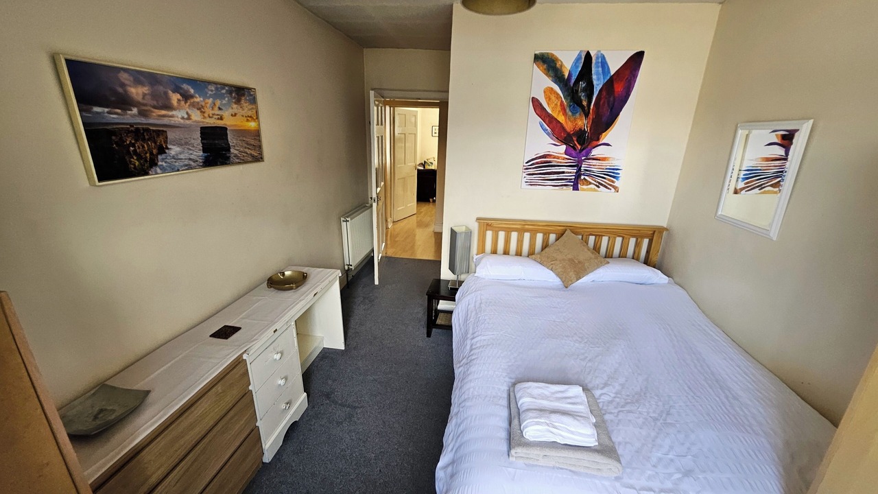 Photo of Bedroom in Tollcross