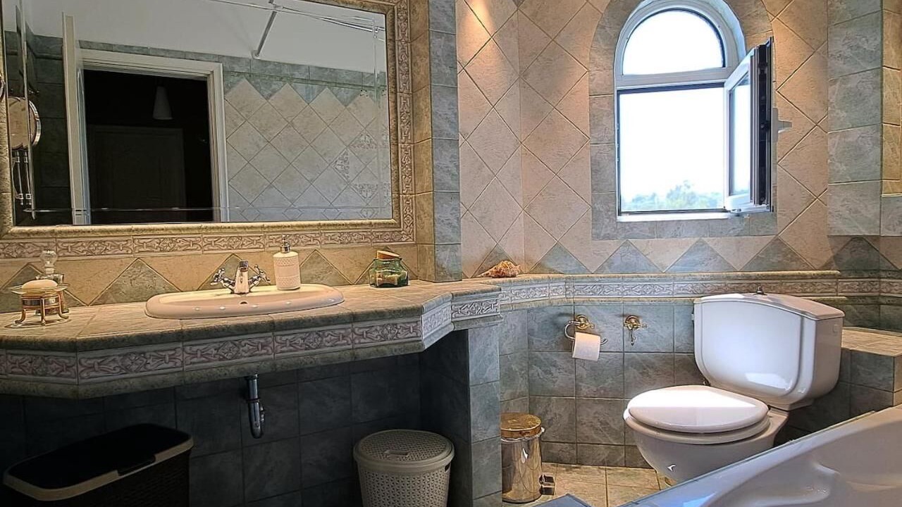 Photo of Bathroom in Oropos