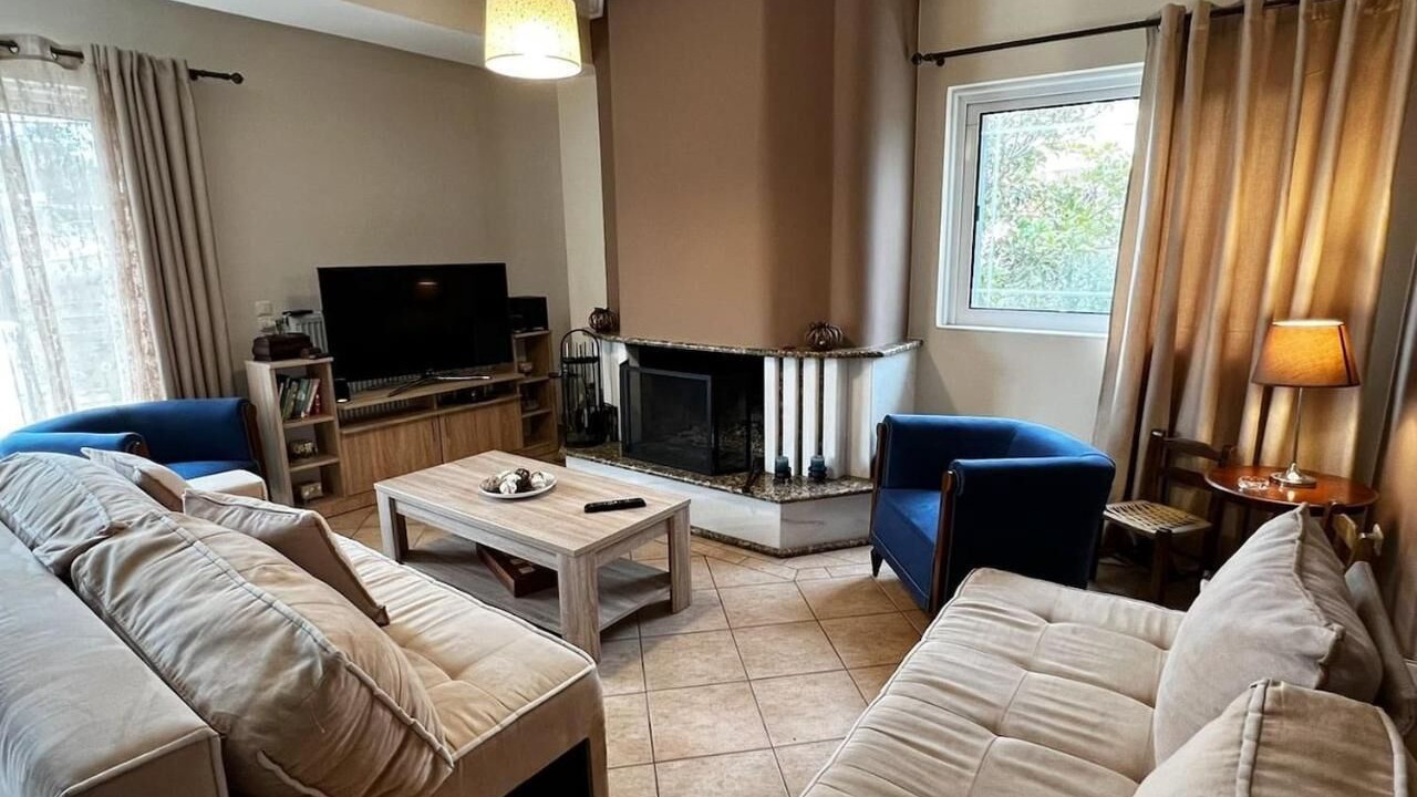 Photo of Livingroom in Oropos
