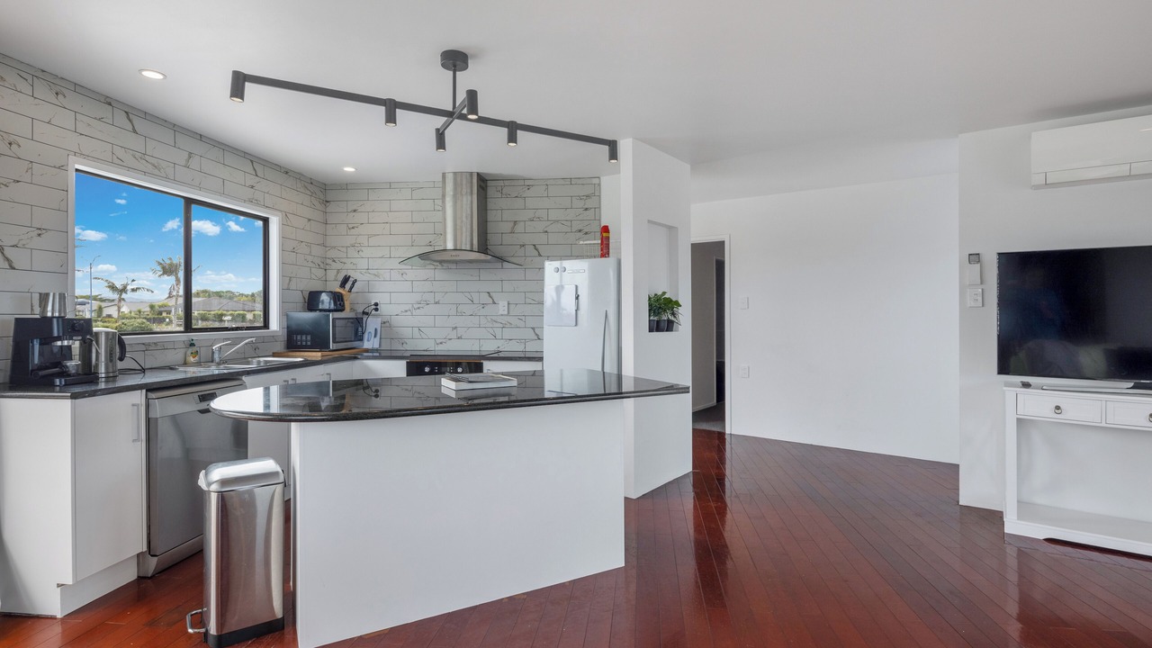Photo of Kitchen in One Tree Point