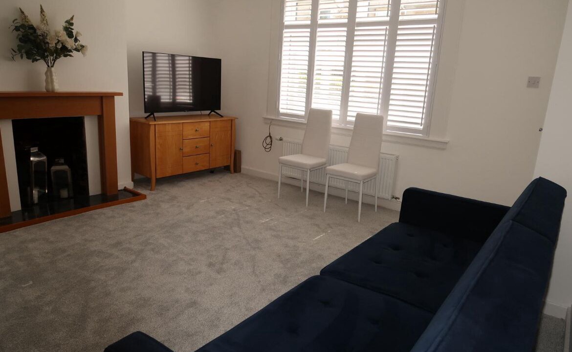 Photo of Livingroom in Gilmerton