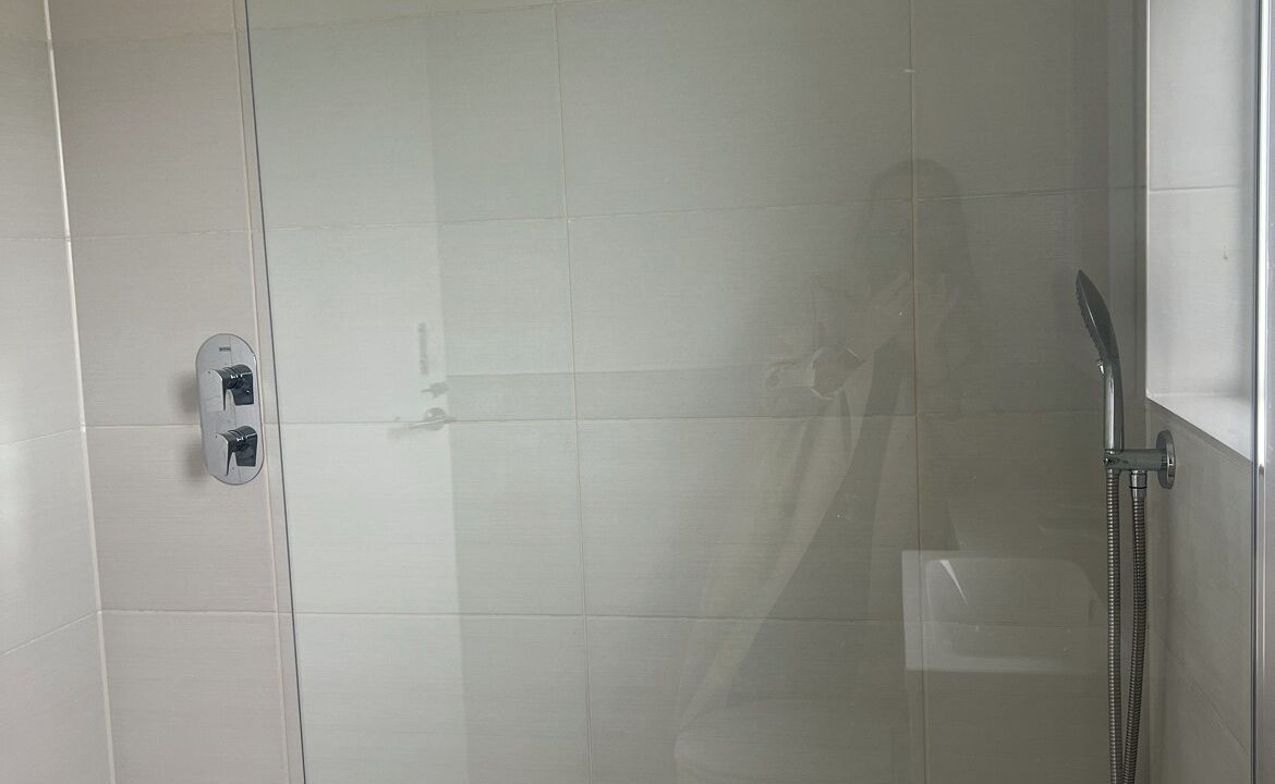 Photo of Bathroom in Gilmerton