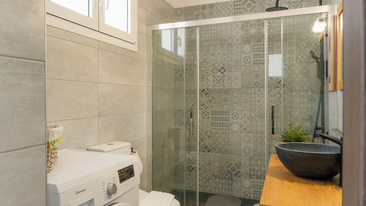 Photo of Bathroom in Arvi