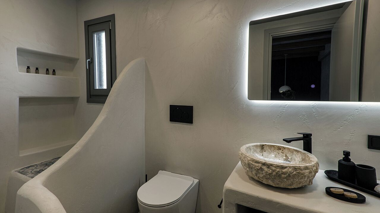 Photo of Bathroom in Adamas