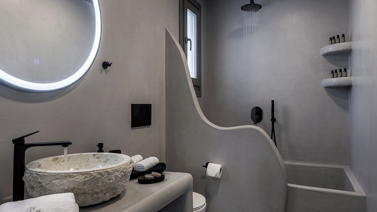 Photo of Bathroom in Adamas