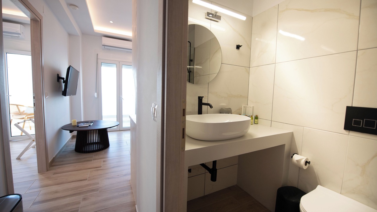 Photo of Bathroom in Loutraki