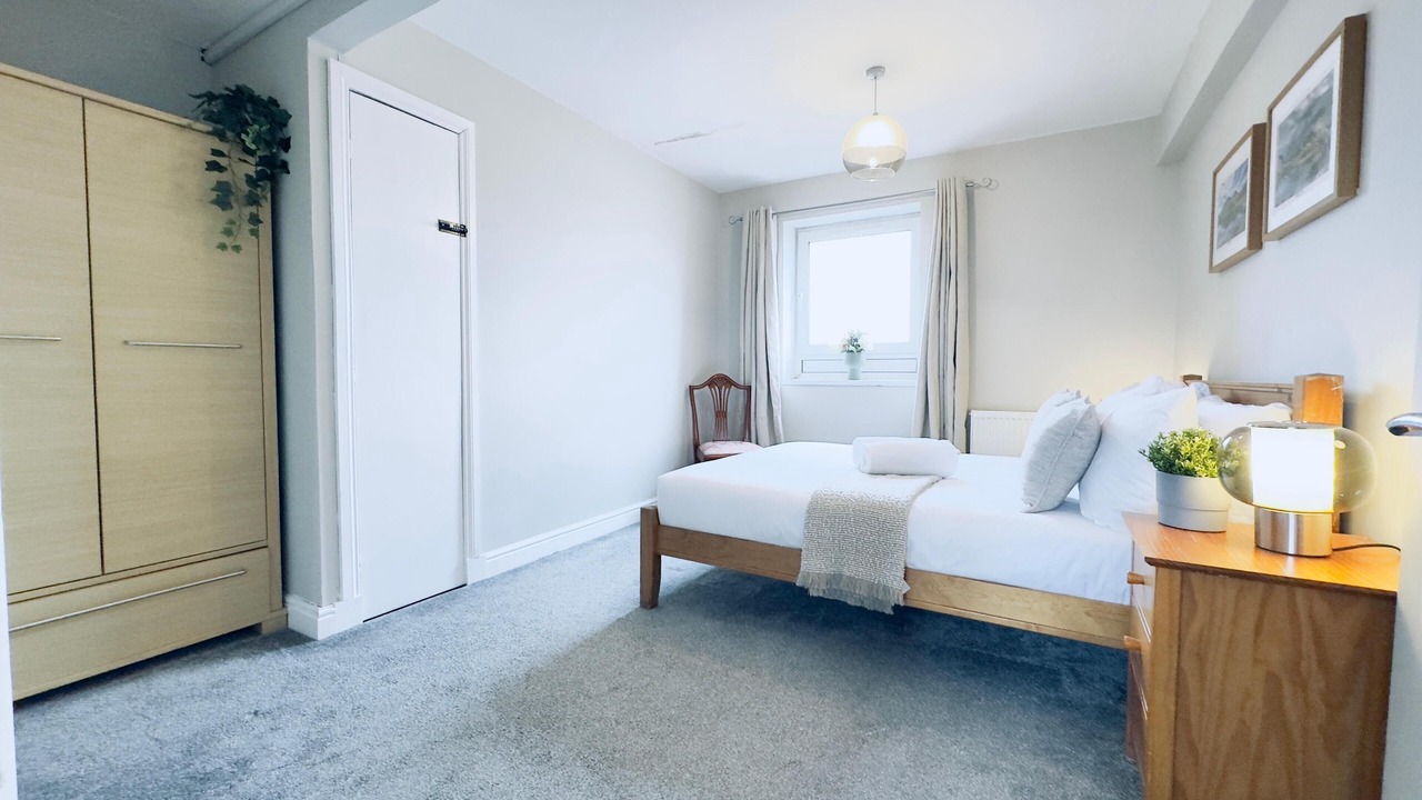 Photo of Bedroom in Gorgie