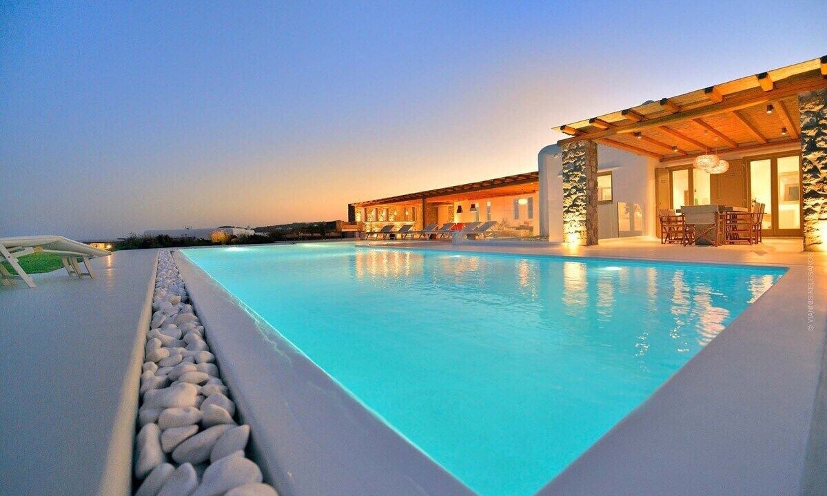 Photo of Outdoor in Elia