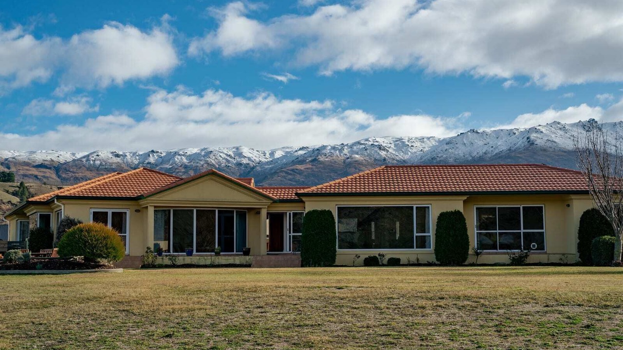 Photo of Outdoor in Lowburn