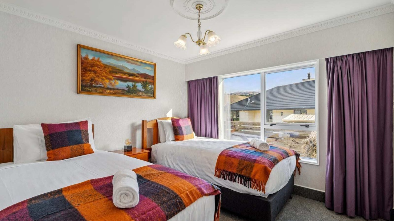 Photo of Bedroom in Lowburn