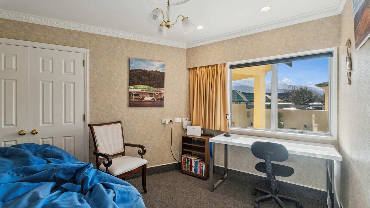 Photo of Bedroom in Lowburn