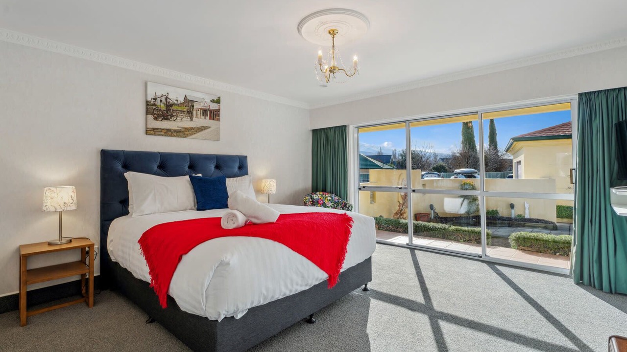Photo of Bedroom in Lowburn