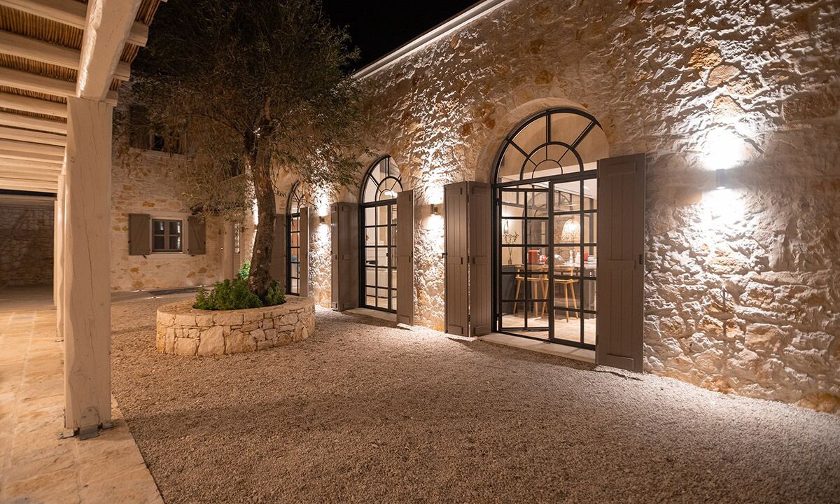 Photo of Patio Balcony in Agnos