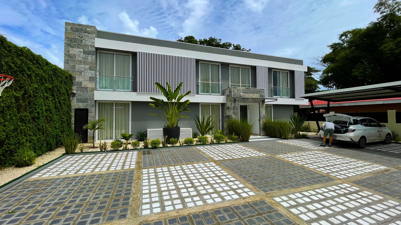 Photo of Outdoor in Barrio Ricos y Famosos