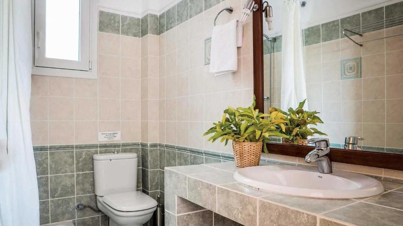 Photo of Bathroom in Kateleios