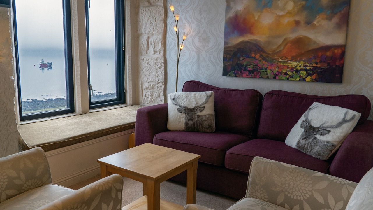 Photo of Livingroom in Inveraray