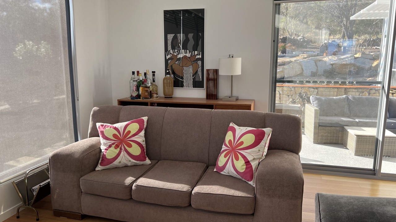 Photo of Livingroom in Tranmere