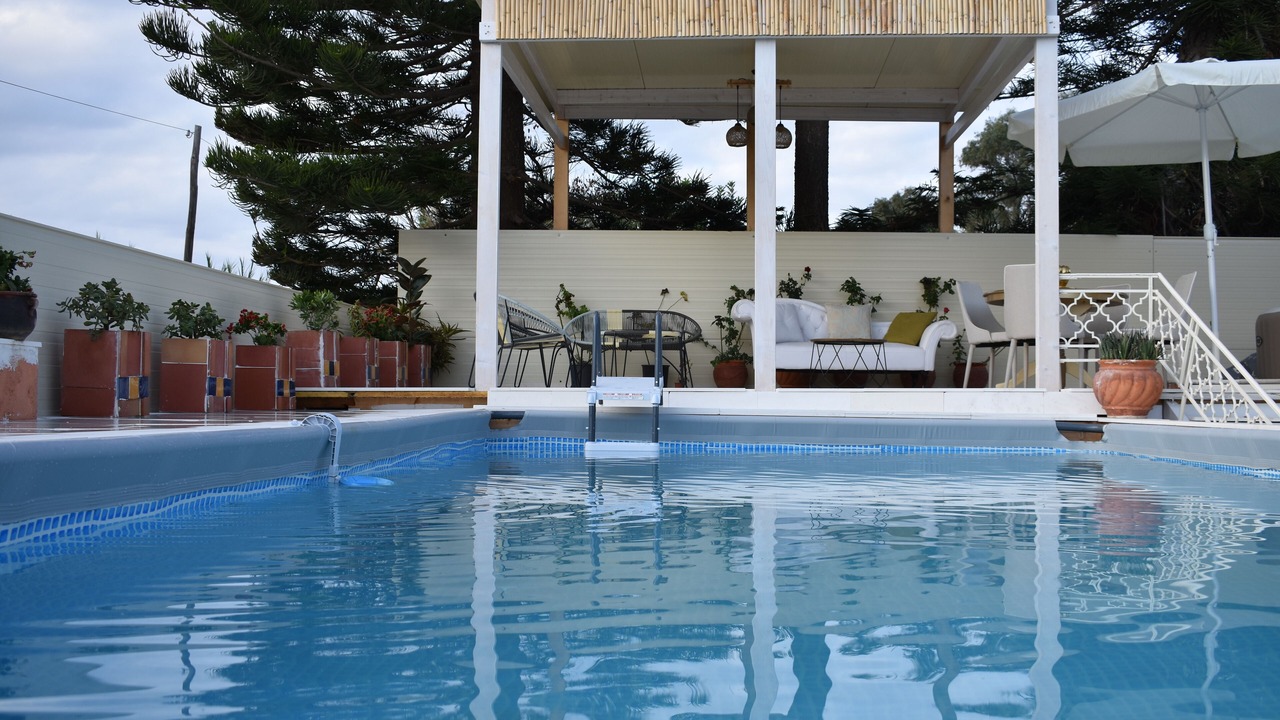 Photo of Outdoor in Karteros
