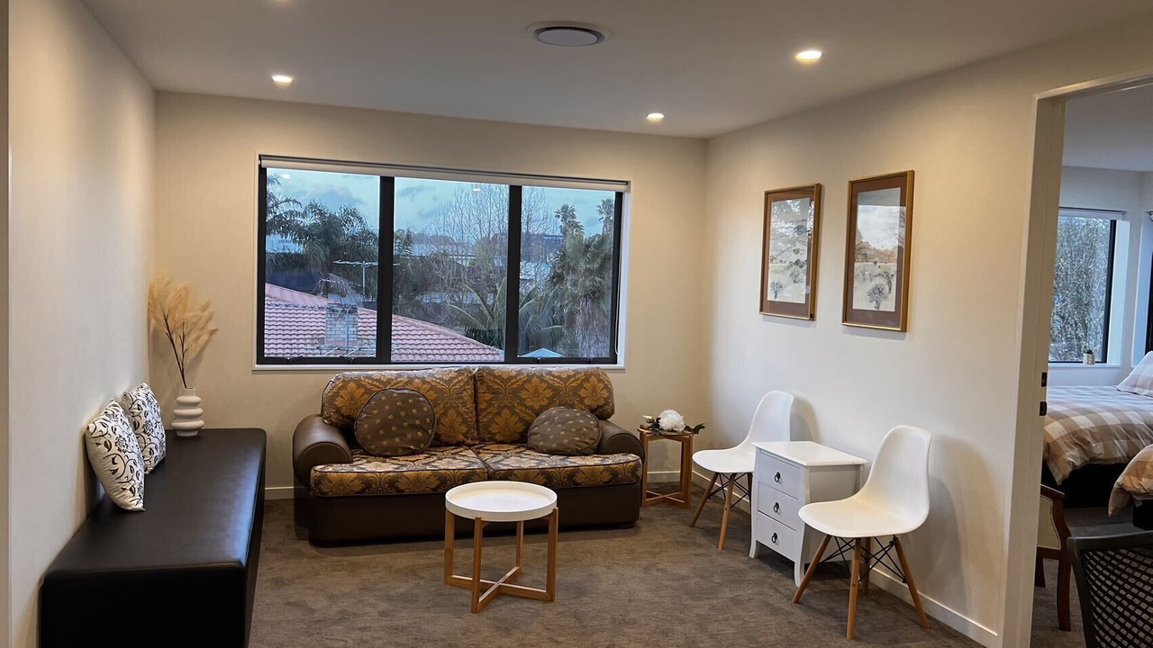 Photo of Livingroom in Royal Oak