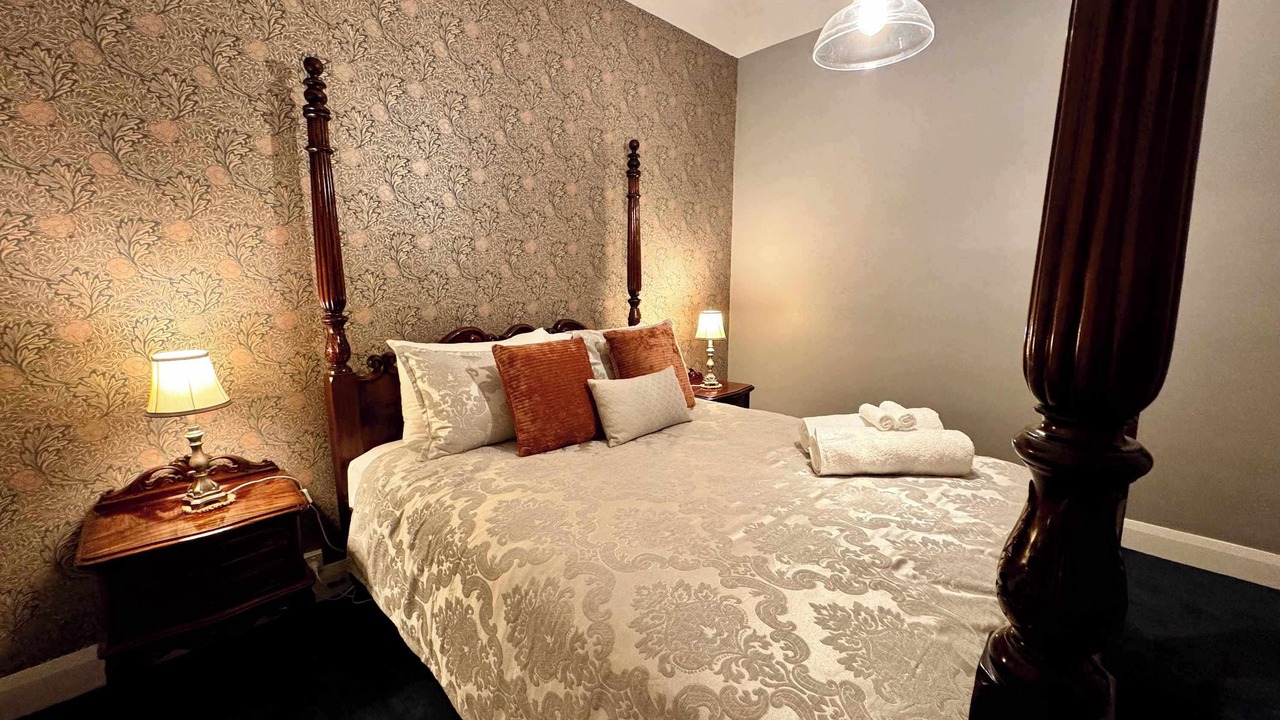 Photo of Bedroom in West Launceston