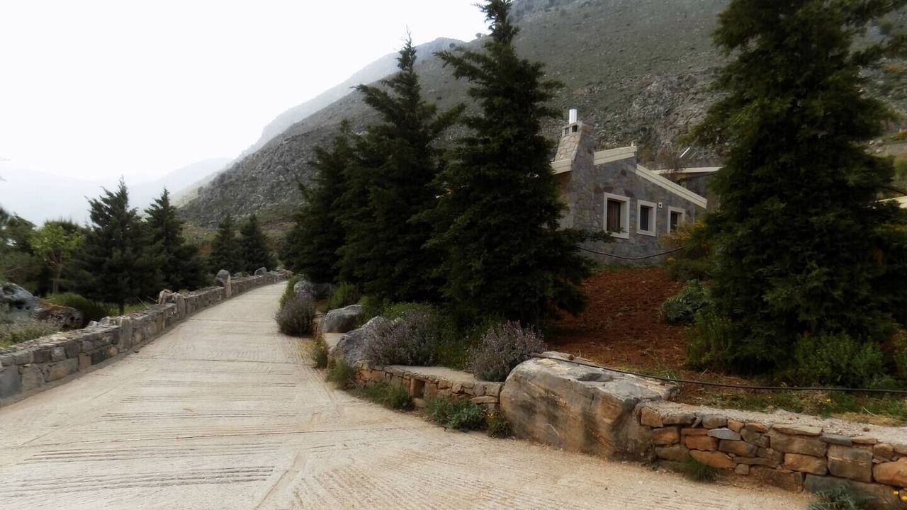 Photo of Outdoor in Krouson