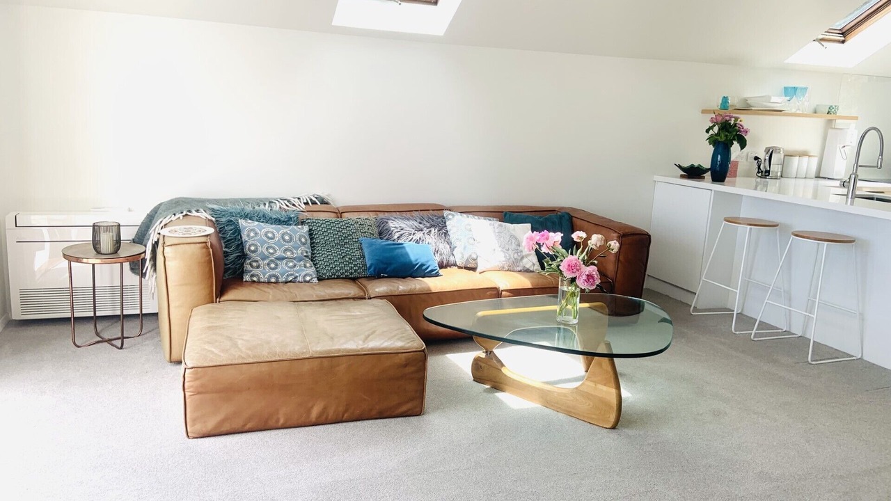 Photo of Livingroom in Stepneyville