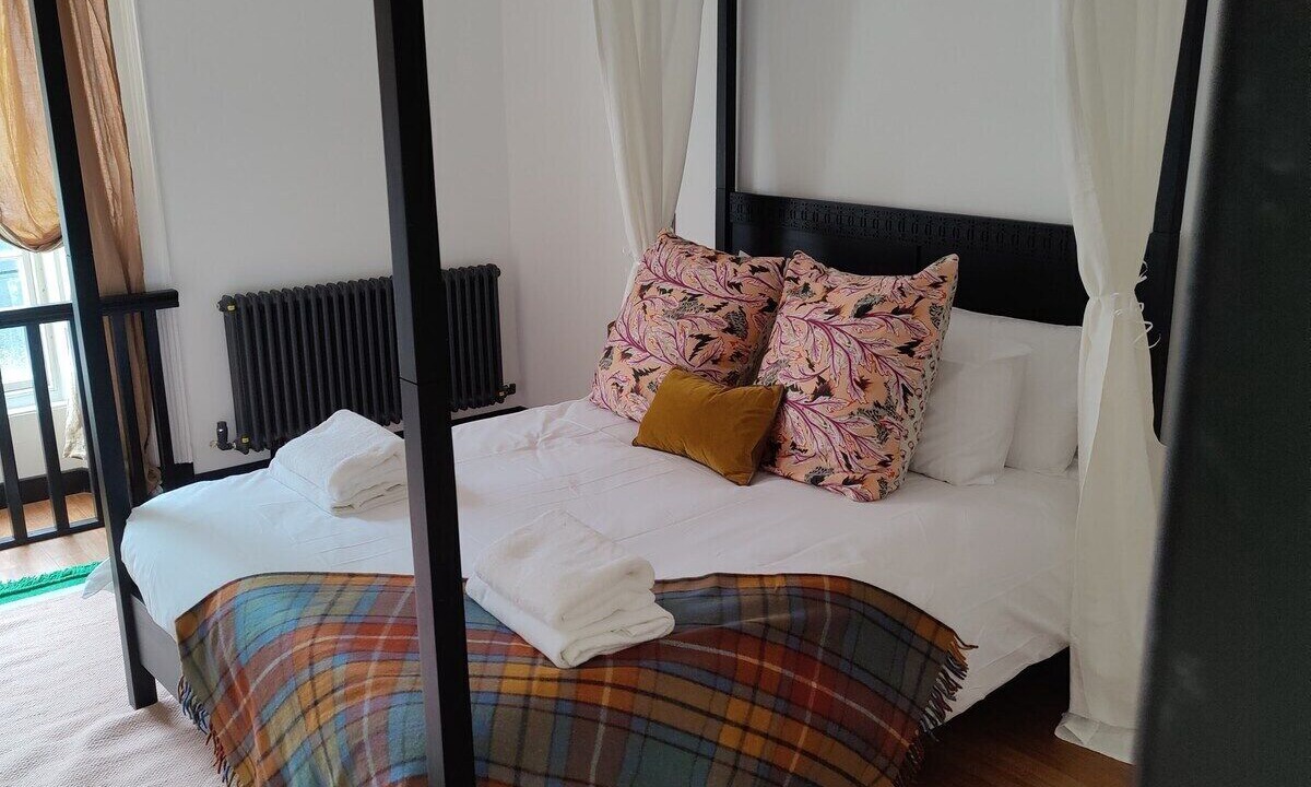 Photo of Bedroom in Craiglockhart