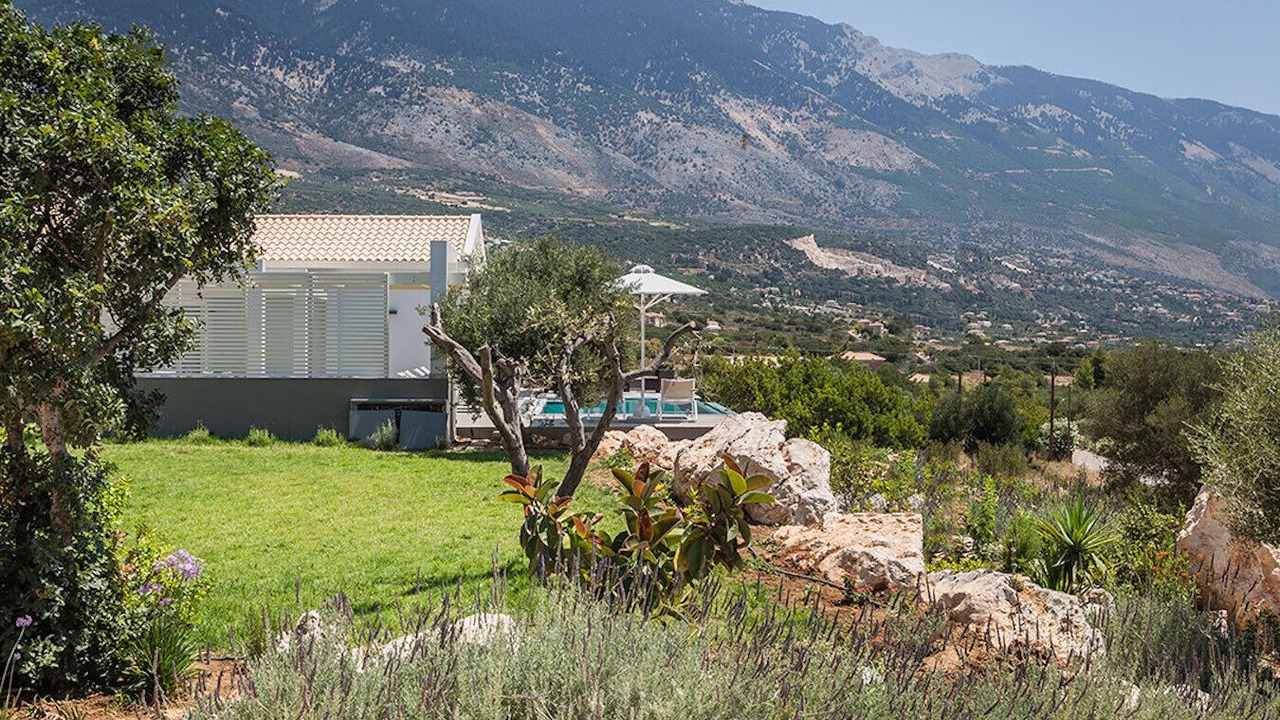 Photo of Outdoor in Karavados
