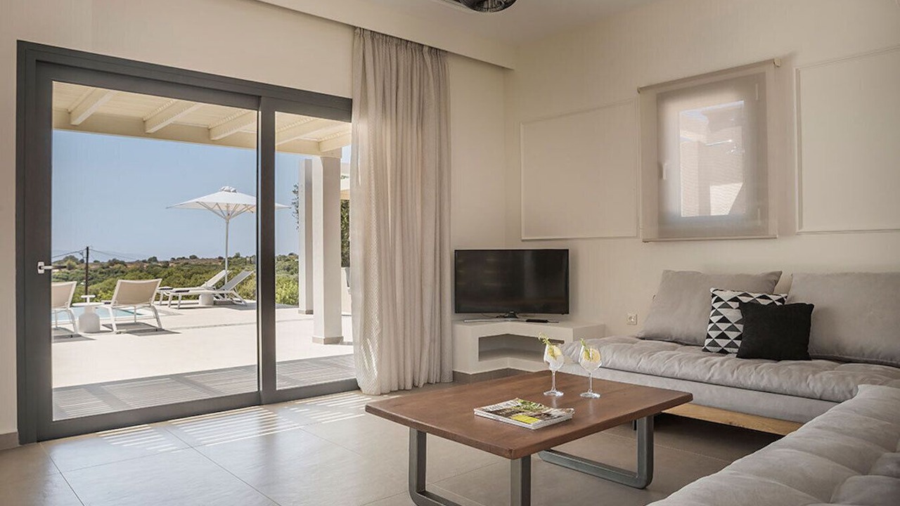 Photo of Livingroom in Karavados