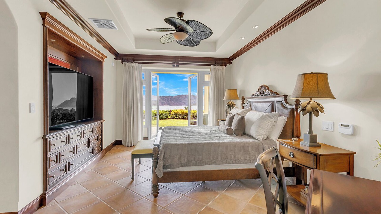 Photo of Bedroom in Pacuare Reserve