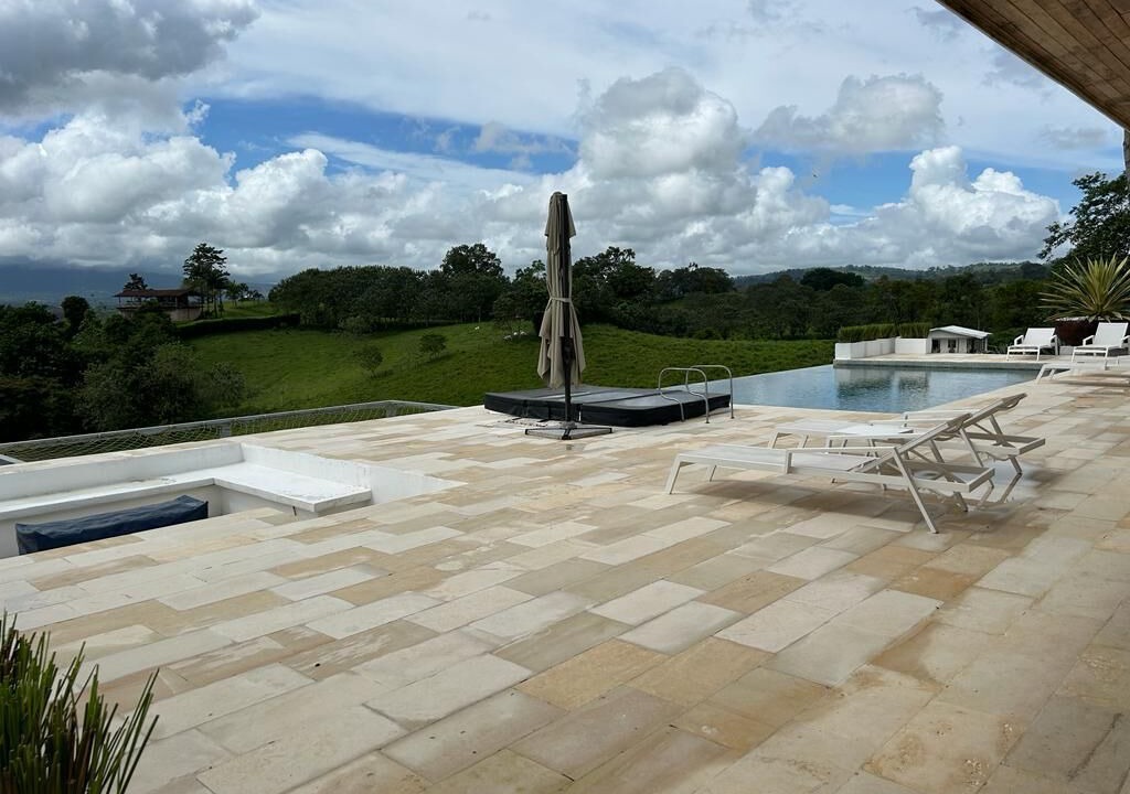 Photo of Patio Balcony in Barrio Pilo
