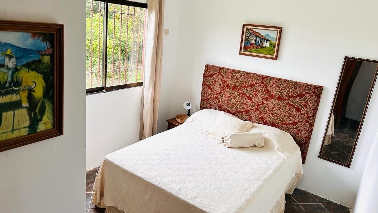 Photo of Bedroom in Roble