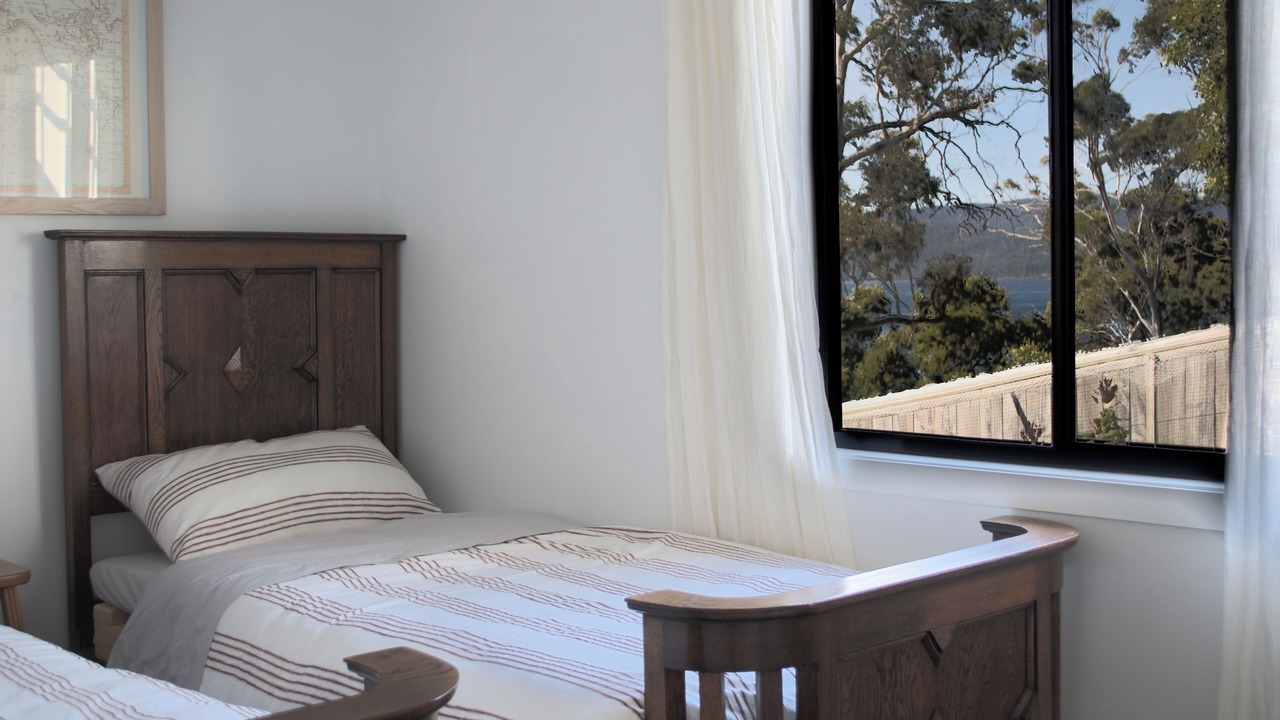 Photo of Bedroom in Surveyors Bay