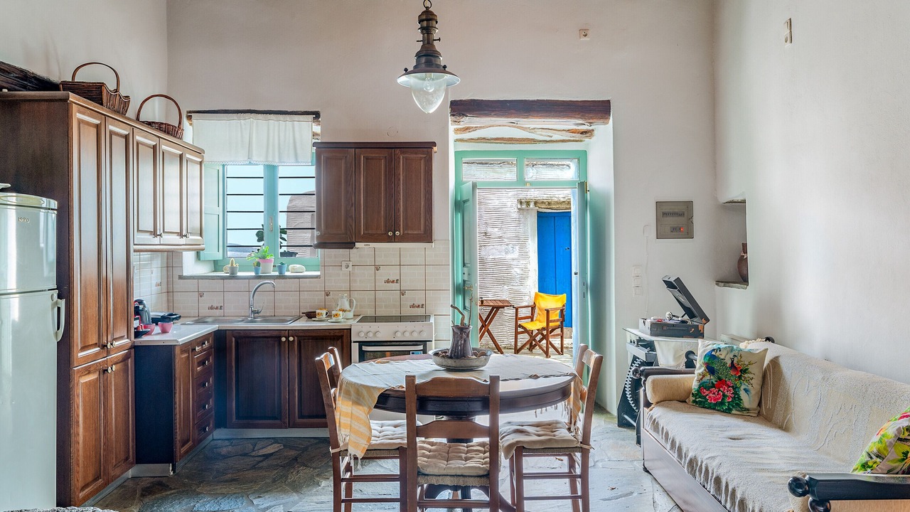Photo of Livingroom in Andros Town