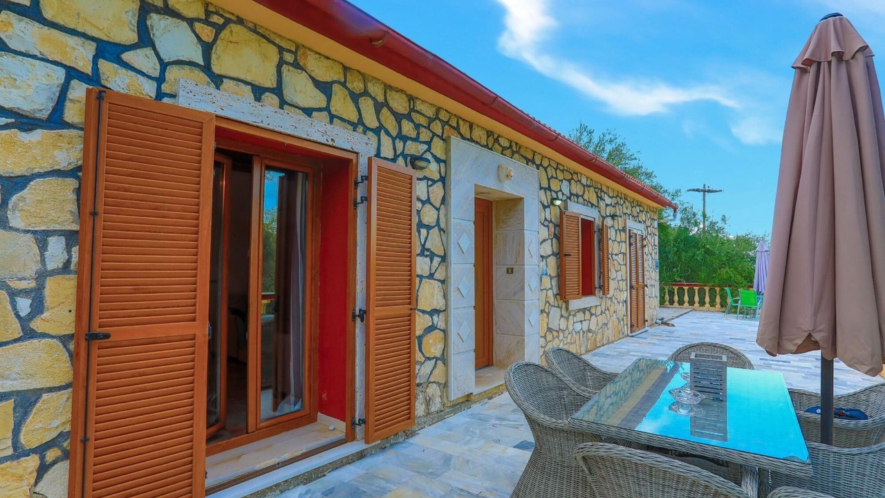 Photo of Outdoor in Makratika