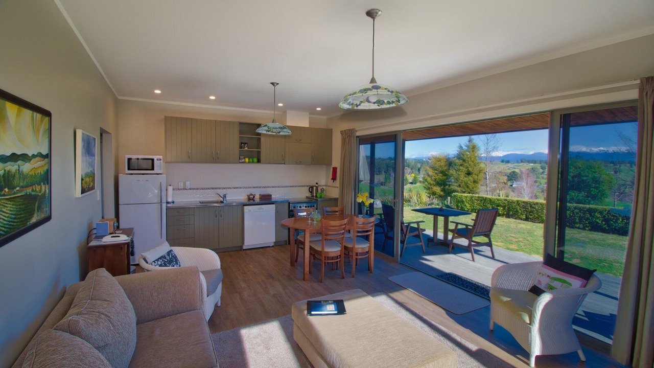 Photo of Livingroom in Ruby Bay