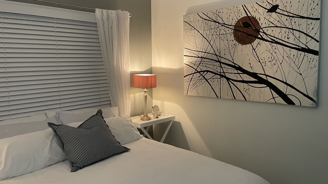Photo of Bedroom in Rothesay Bay