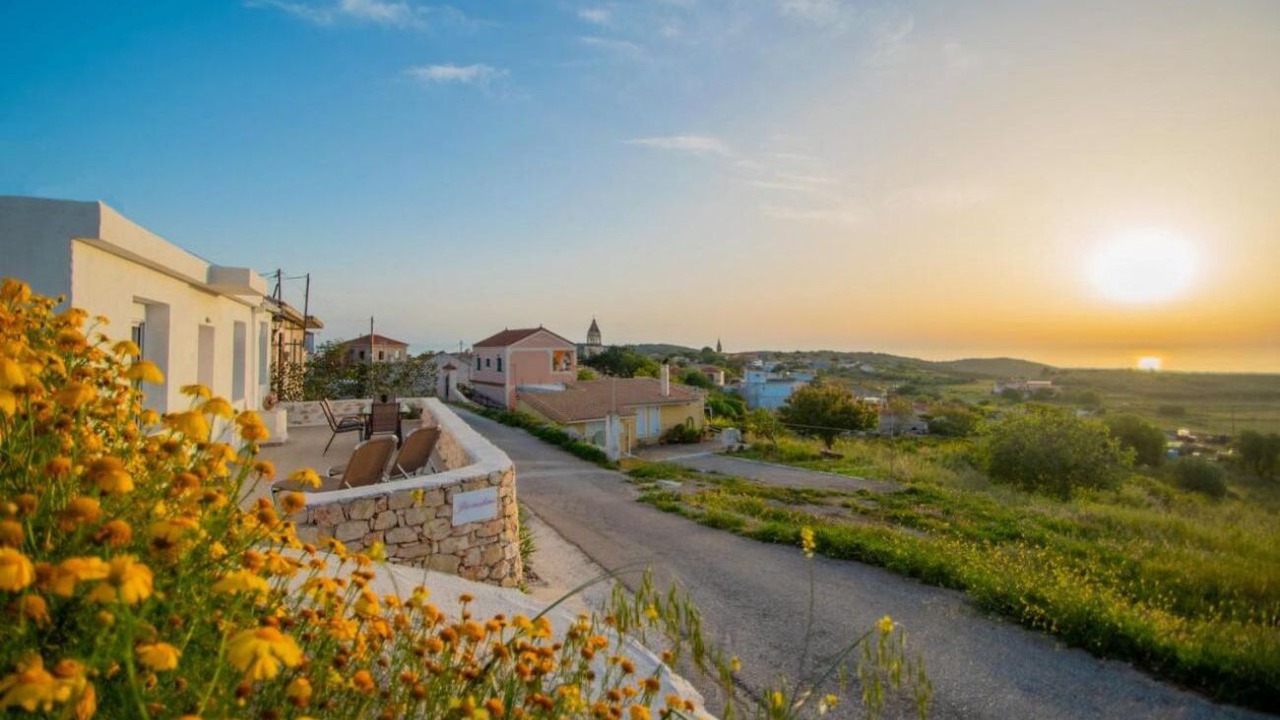 Photo of Outdoor in Ano Volimes