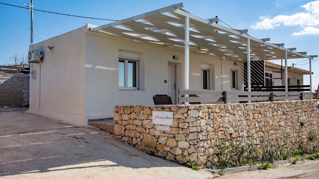 Photo of Outdoor in Ano Volimes