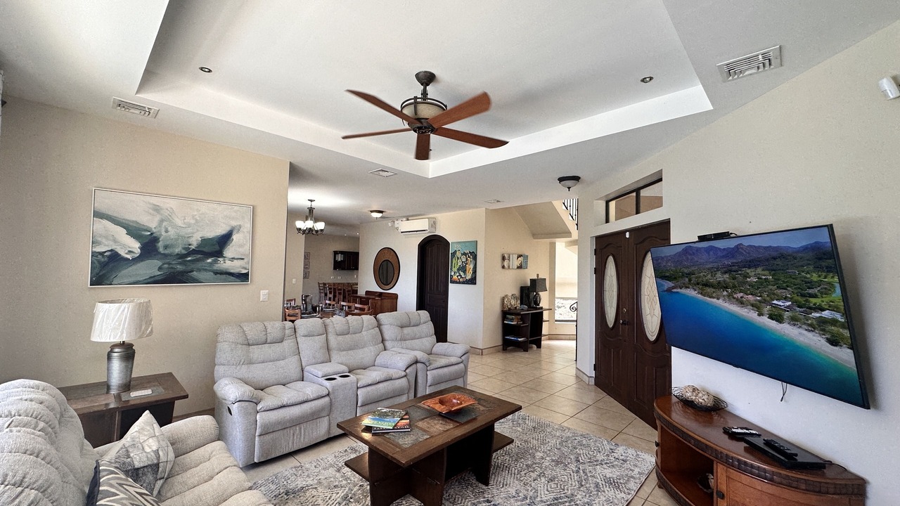 Photo of Livingroom in Pacuare Reserve