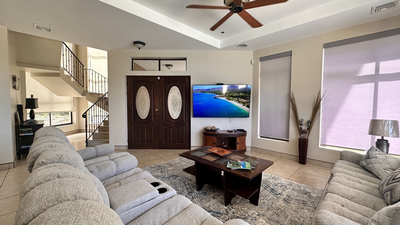 Photo of Livingroom in Pacuare Reserve