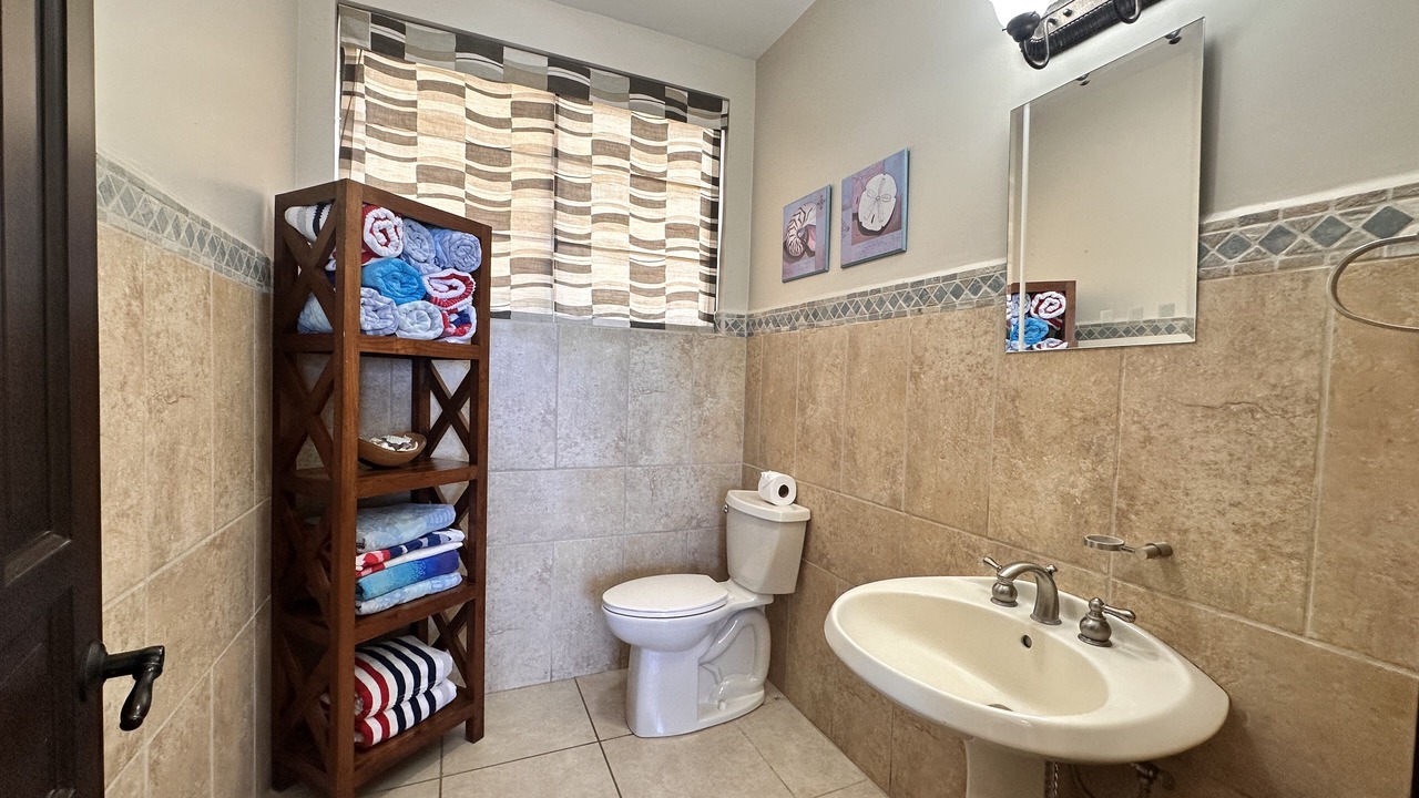 Photo of Bathroom in Pacuare Reserve